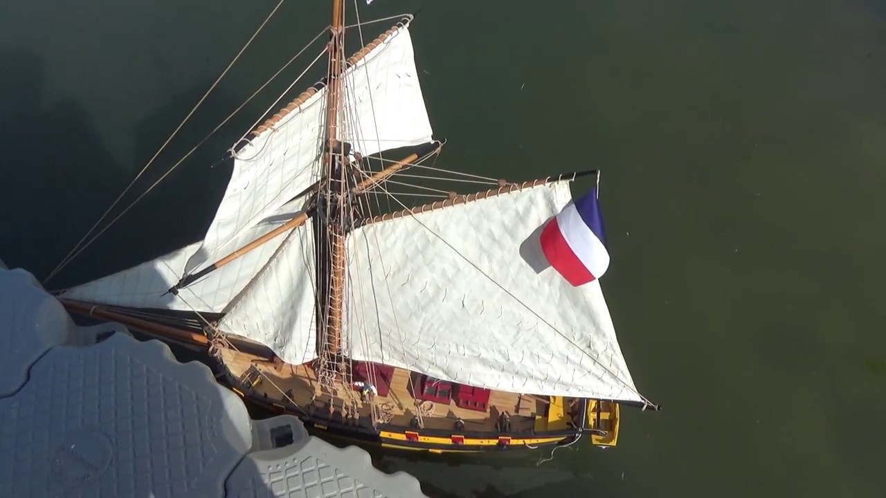 Le Renard (Surcouf) de Jean-Pierre - Art Mein Glaz Festival 2018 RC 9/25