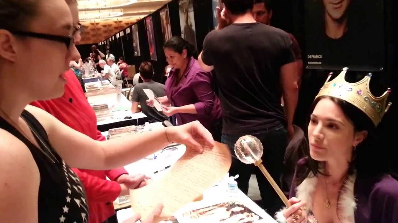 Jaime Murray DragonCon 2013 coronation