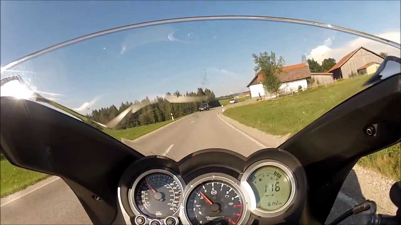 Triumph Sprint ST 1050