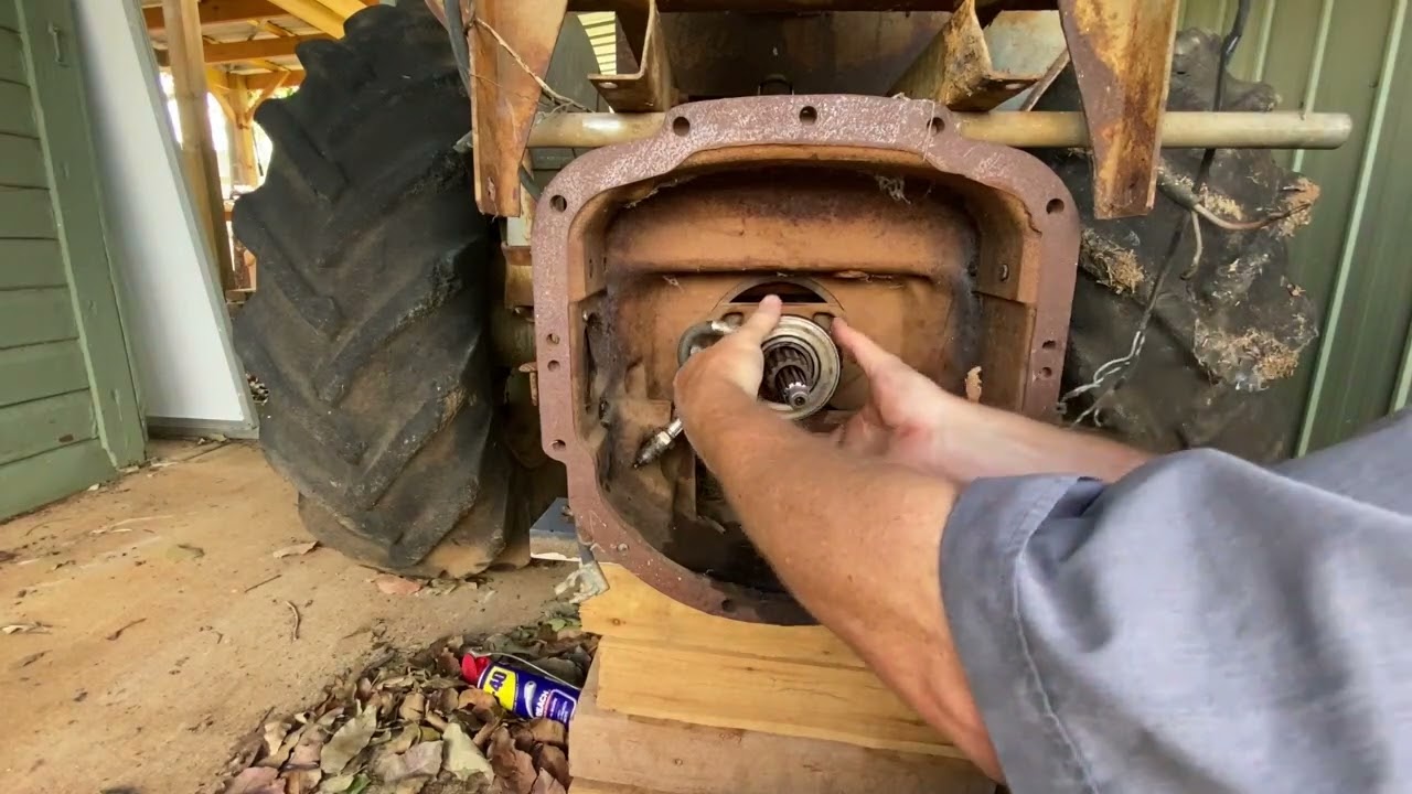 Fiat 411R - fix the clutch Part 1