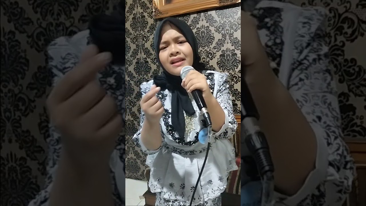 Pasan Buruang - Gebyar Prestasi TSANSA Ke-11 MTsN 1 Bukittinggi (Indah Ayudya Inara-Lot 35)