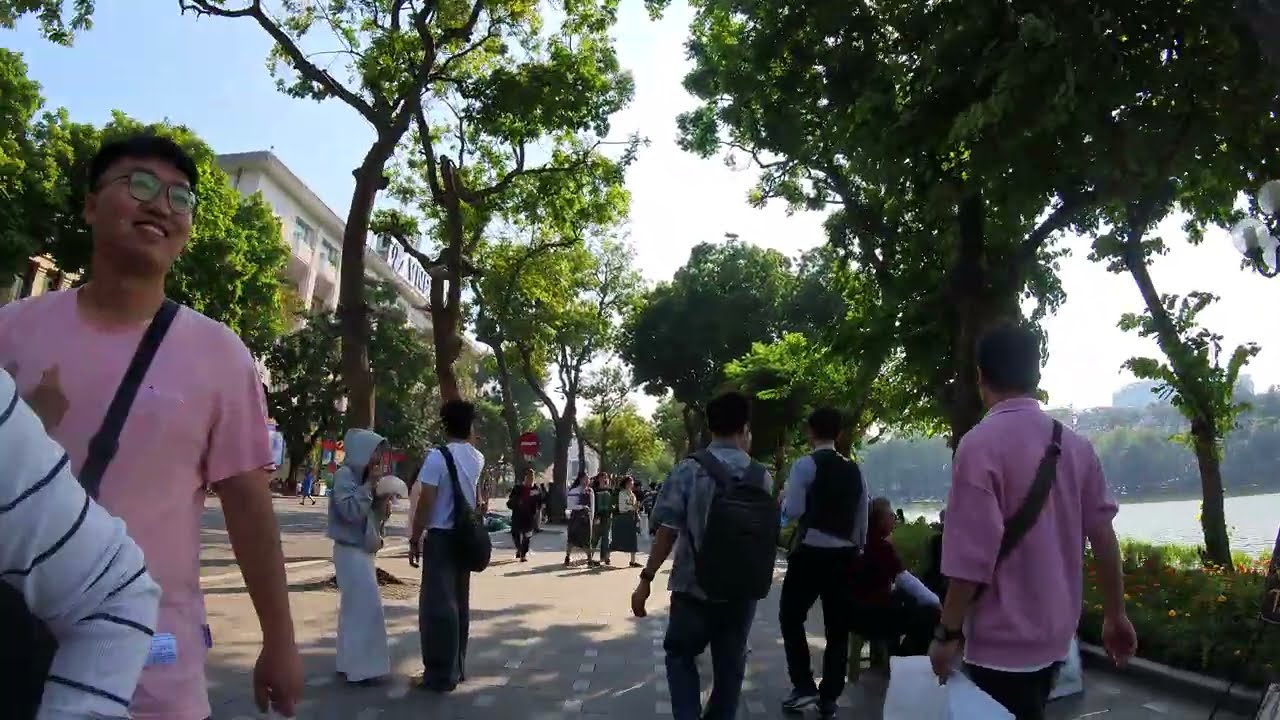 Walking Tour in Central Hanoi | Explore the Old Quarter in 4K