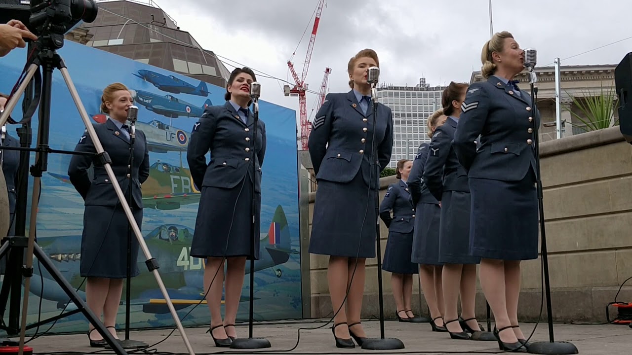 The fabulous D Day Darlings in Birmingham