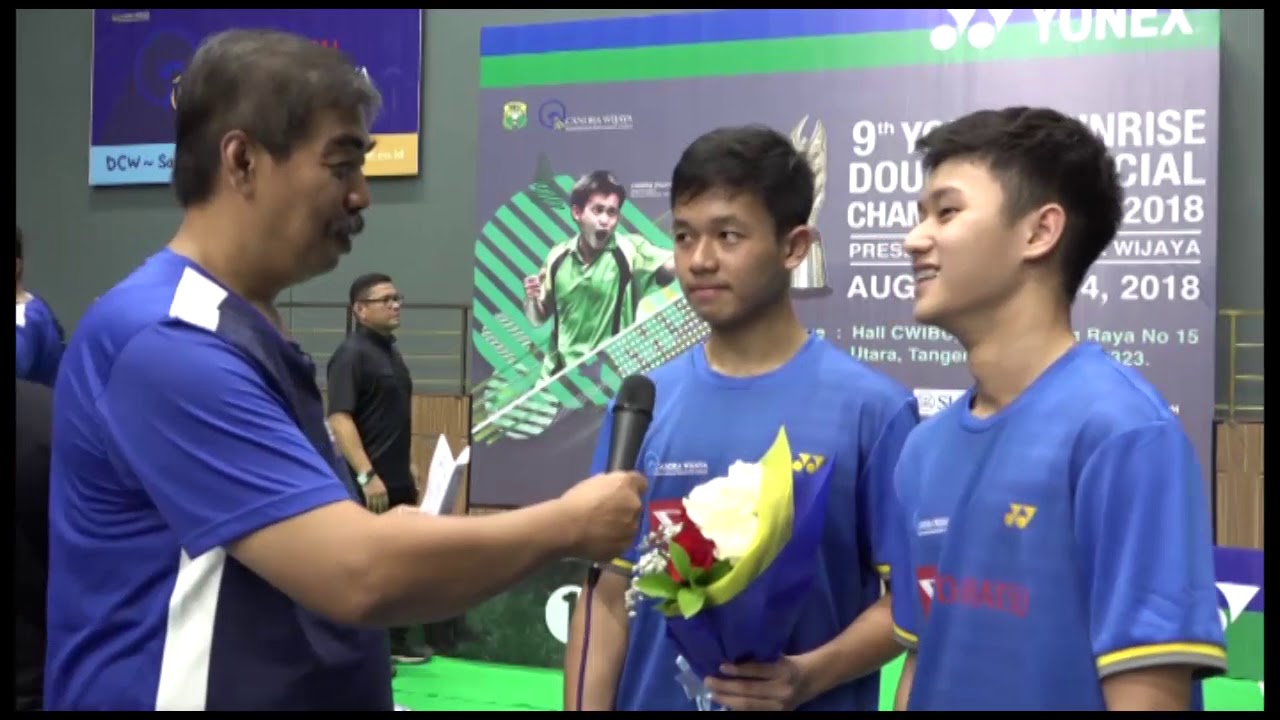 Gabriel C Wintan Wijaya dan Galuh Dwi P   Juara Ganda Putera U 17 PB DCWIBC