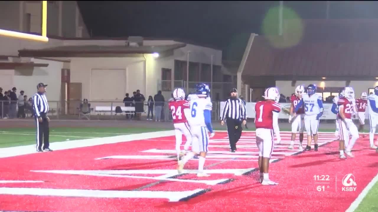 Morro Bay takes down Santa Maria 34 to 22