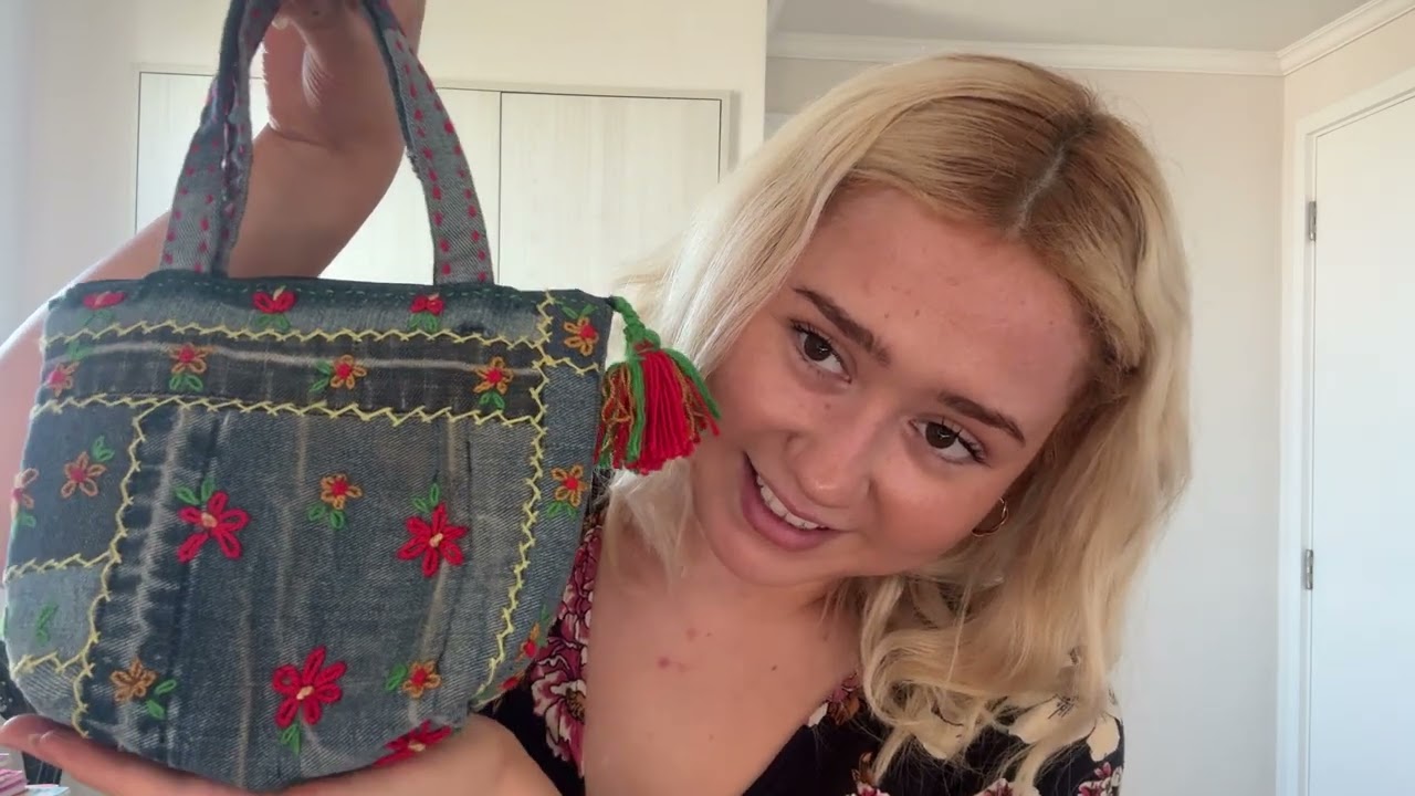 les muestro mi colección de carteras🌸