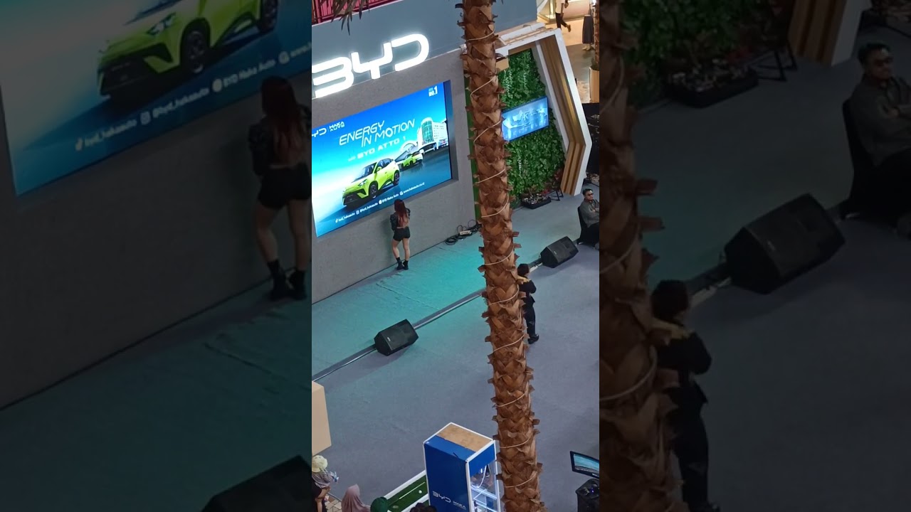 Acara di mall