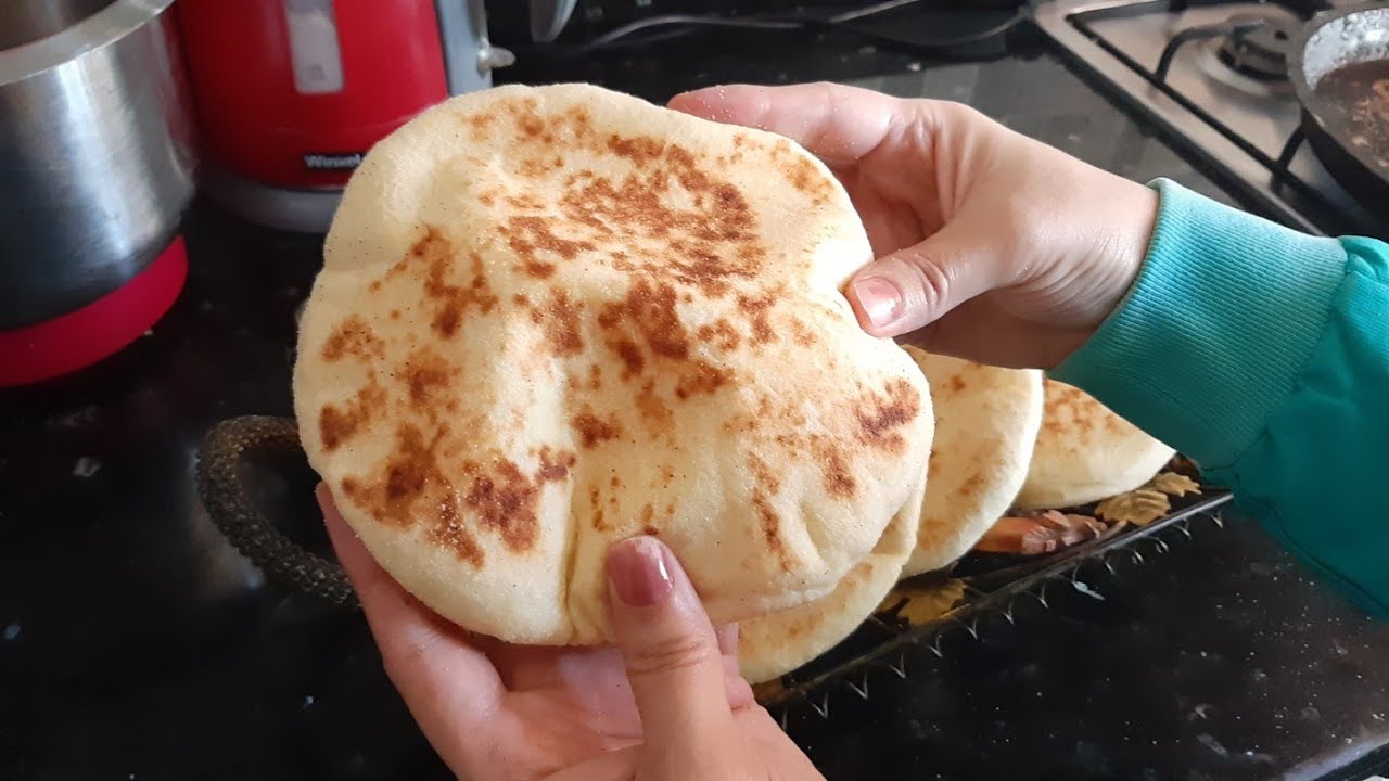 بلا عجين بلا دليك بالخلاط الكهربائي فقط حضري اروع بطبوط مفشفش ديال الحادكات 😉