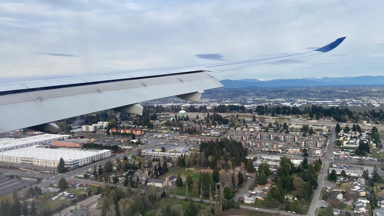 Delta Airlines Airbus A330-900neo Landing at Seattle (SEA)