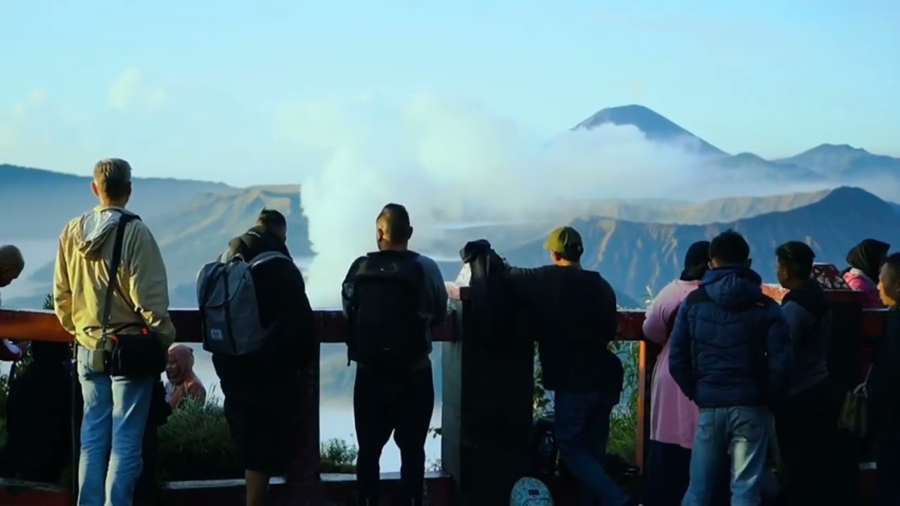 Culture: Tengger Tribe [Video for school use only]