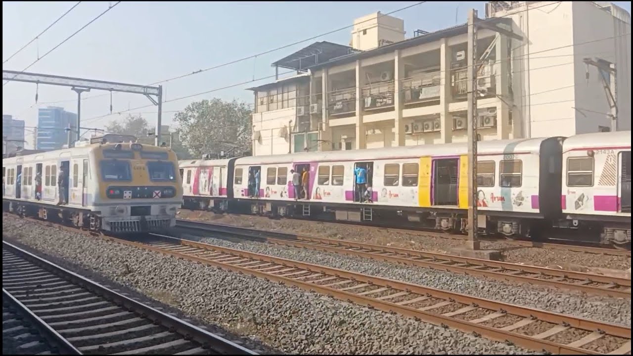 Ville Parle to Santa Cruz in 4 minutes Mumbai Local