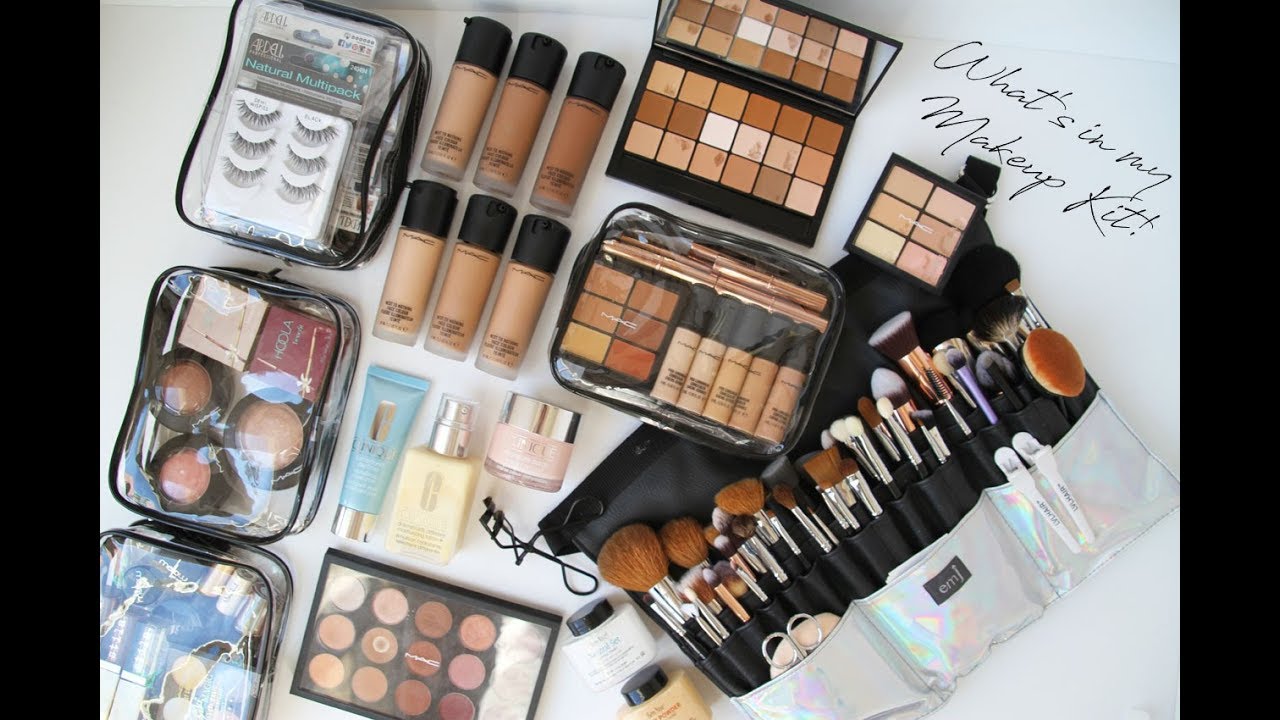 What's in my Freelance Makeup Kit?! Must Haves! Updated #LolaaBeautyy