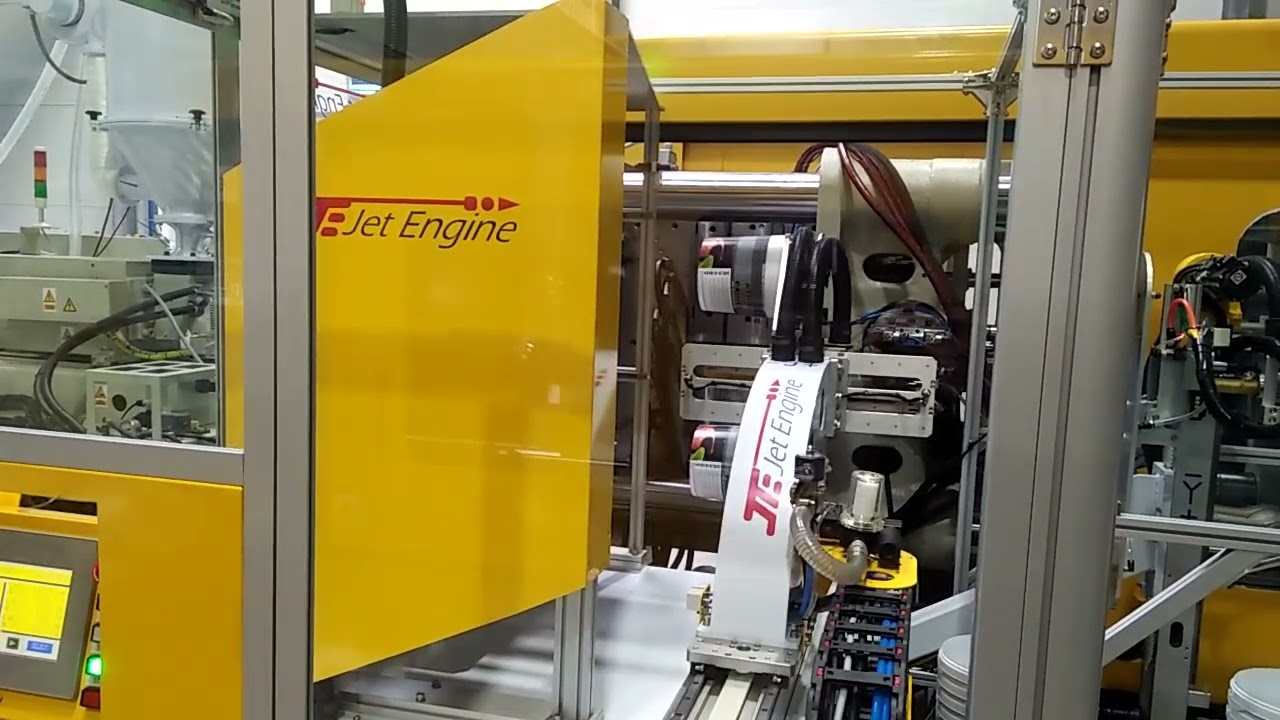 IML Robot for 5L , 2 cavity