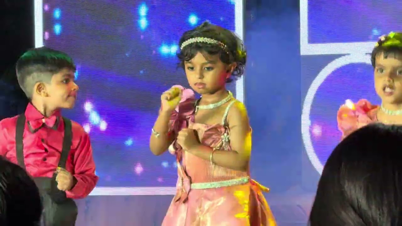 Chota bacha dance by Karen