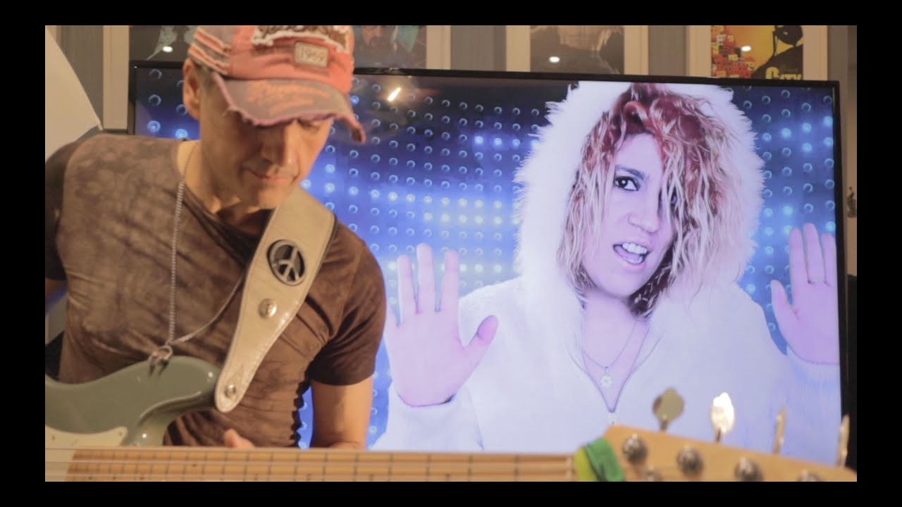 Calvin Harris - Outside, Bass Cover By: Daniel Castro & Vox Gabriela Pina
