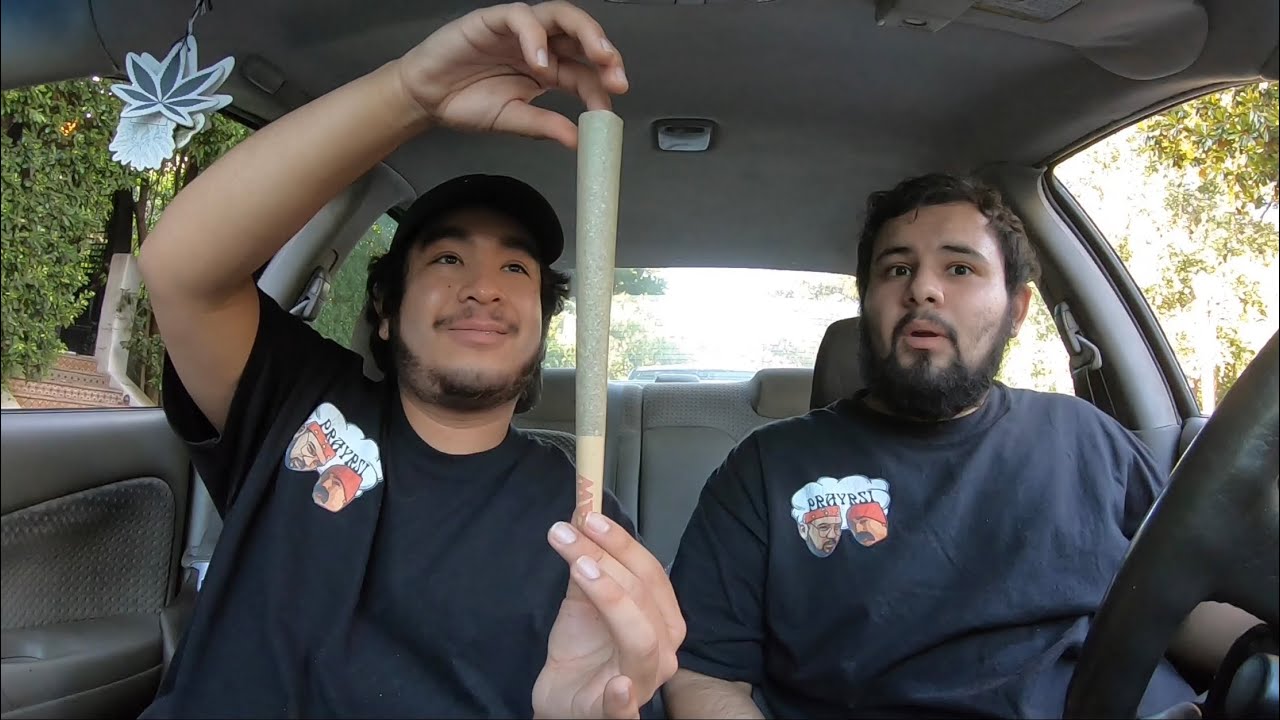 SMOKING A HALF OUNCE JOINT FOR THE 100TH EPISODE SPECIAL!
