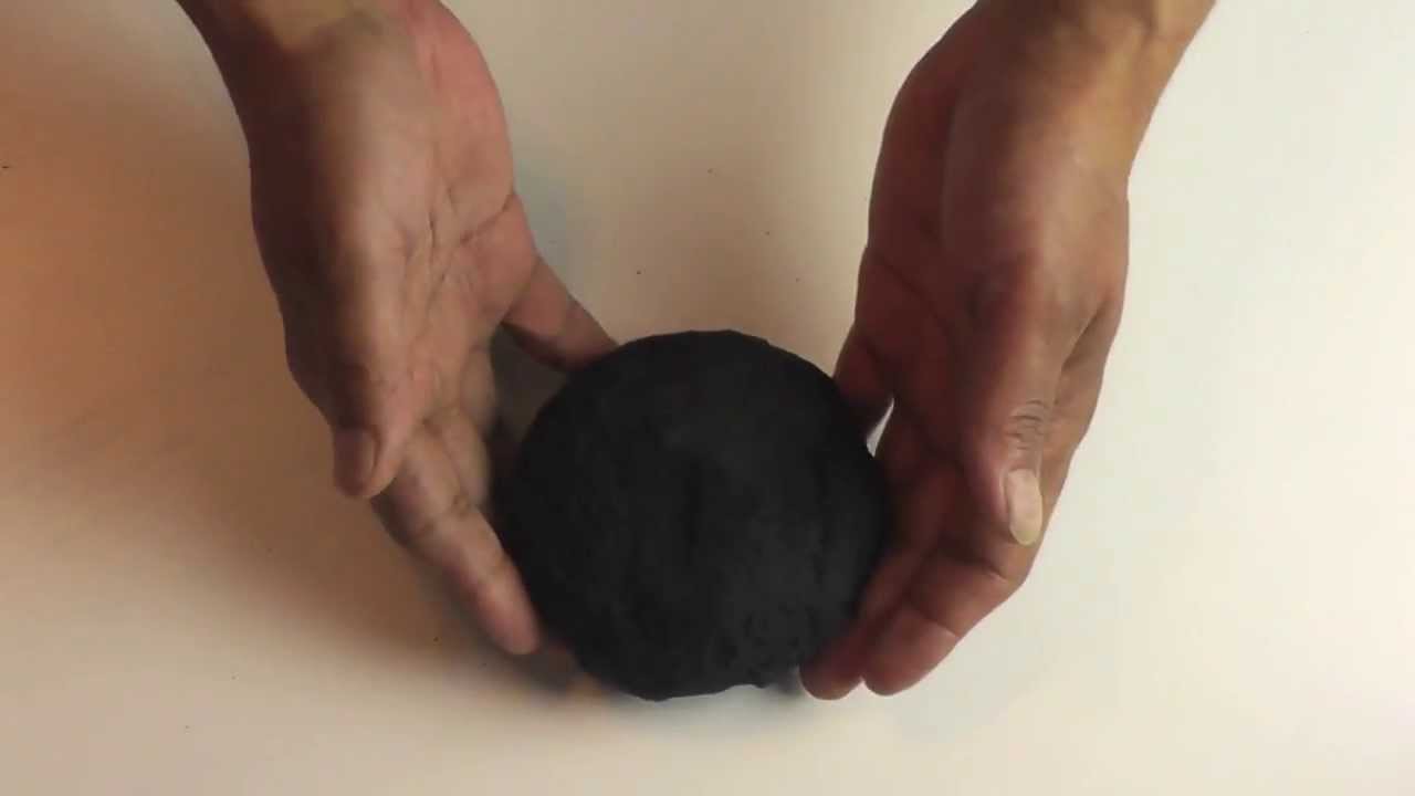 How to make Squid Ink Pasta dough - Fresh pasta recipe