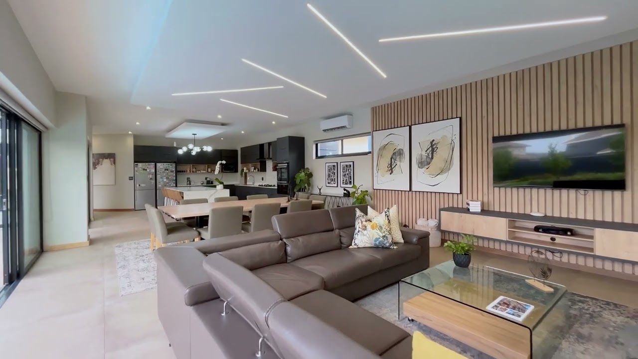 LUXURIOUS LOMBARDY ESTATE