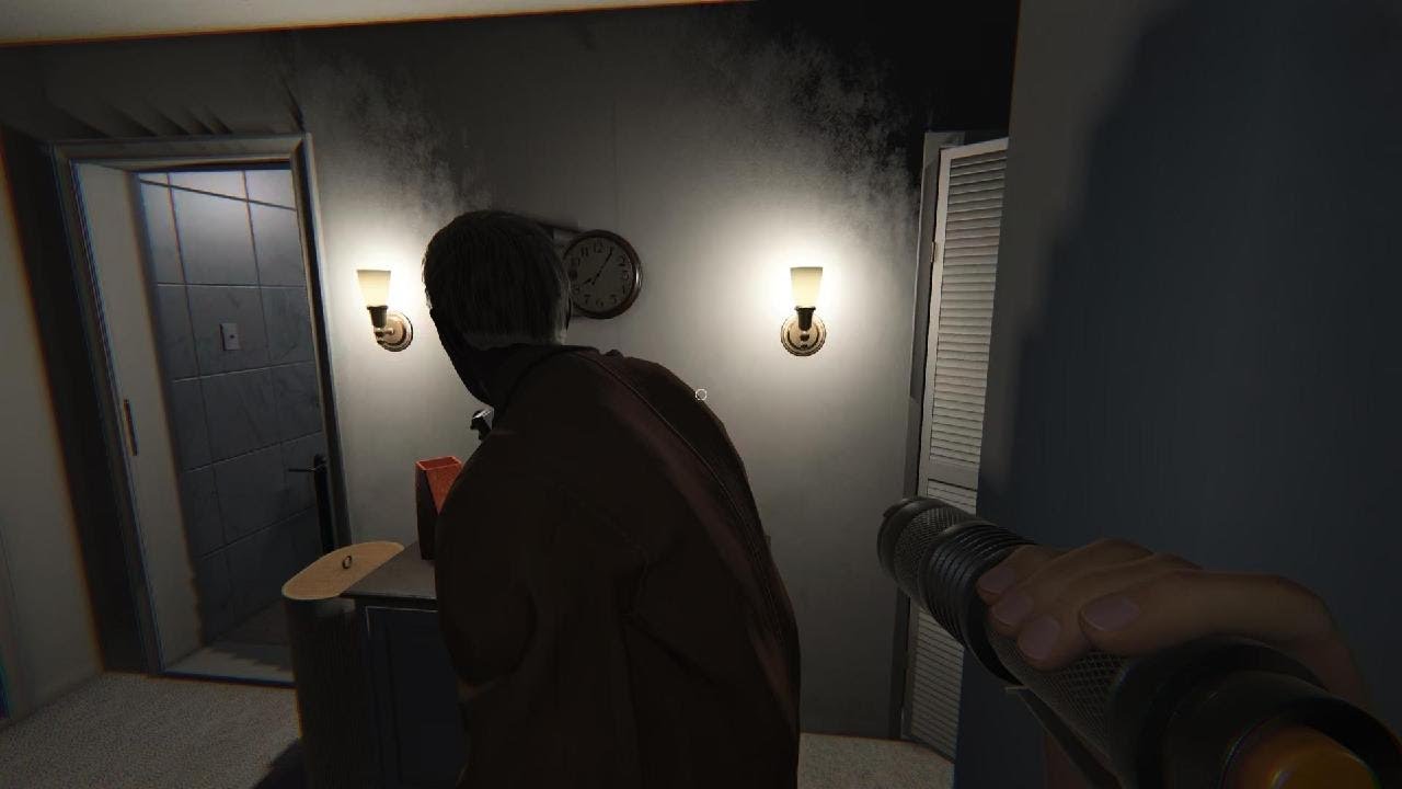 Fiona is that a ghost behind you ?!