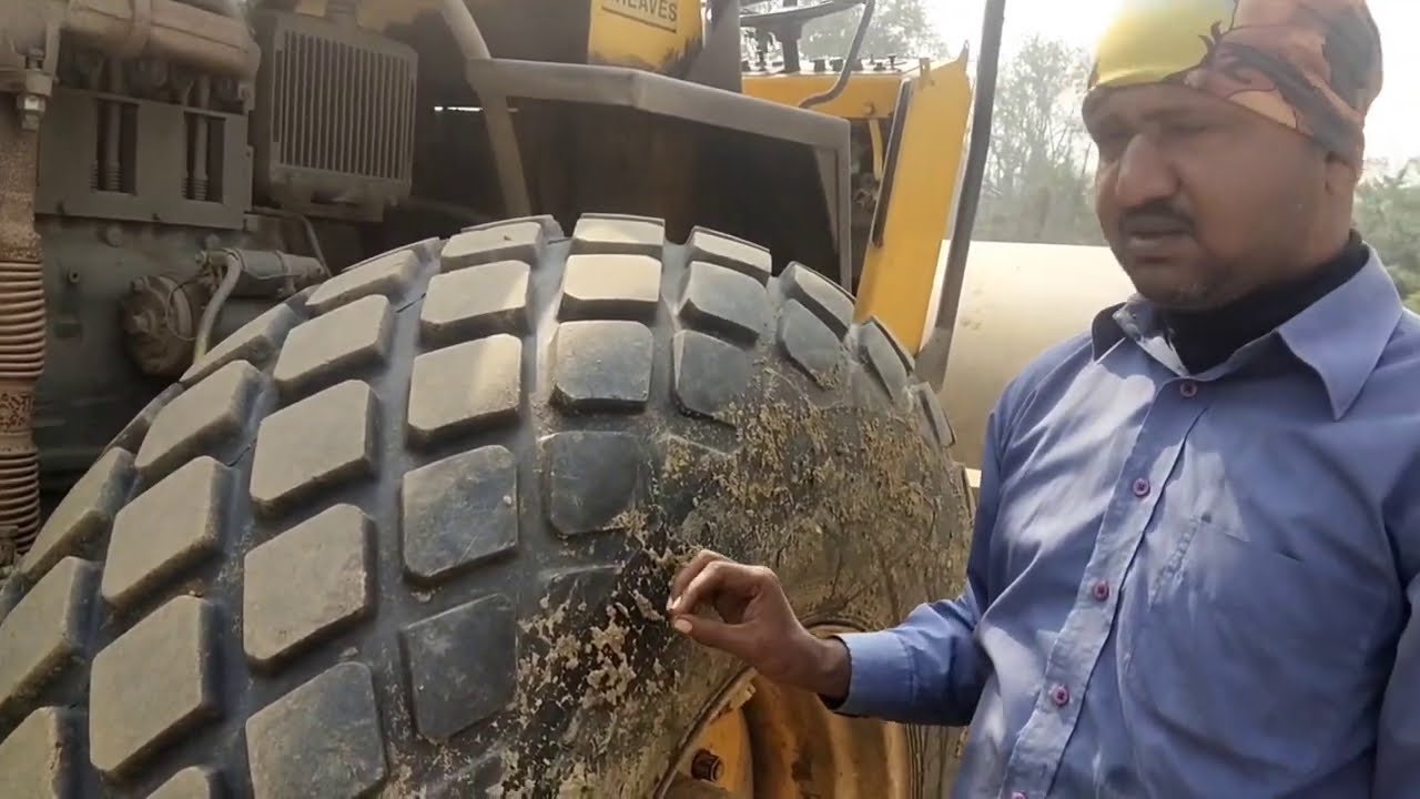 Roller Chalana Sikhe | Greaves Bomag Roller Review | Vicky Rawani