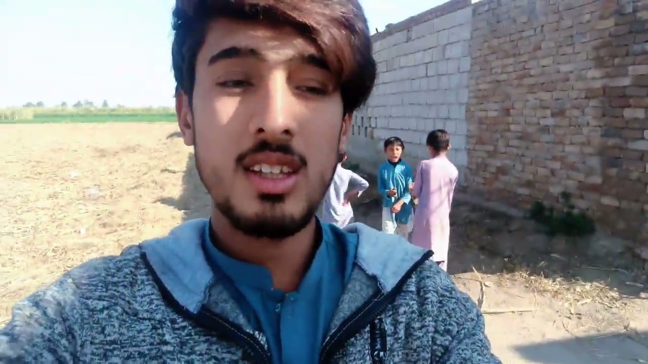 Aj bat tut gaya cricket khel rahe tha