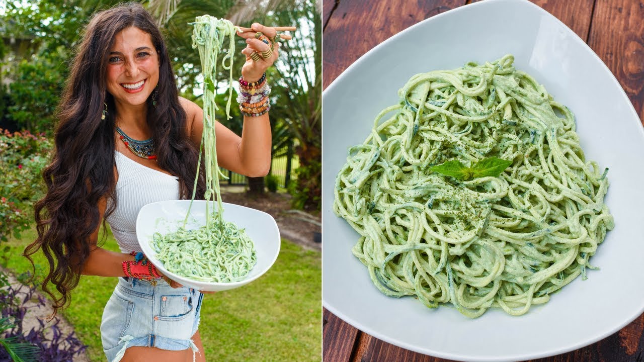 Holiday Mint Alfredo! Raw Vegan Zoodle Recipe!