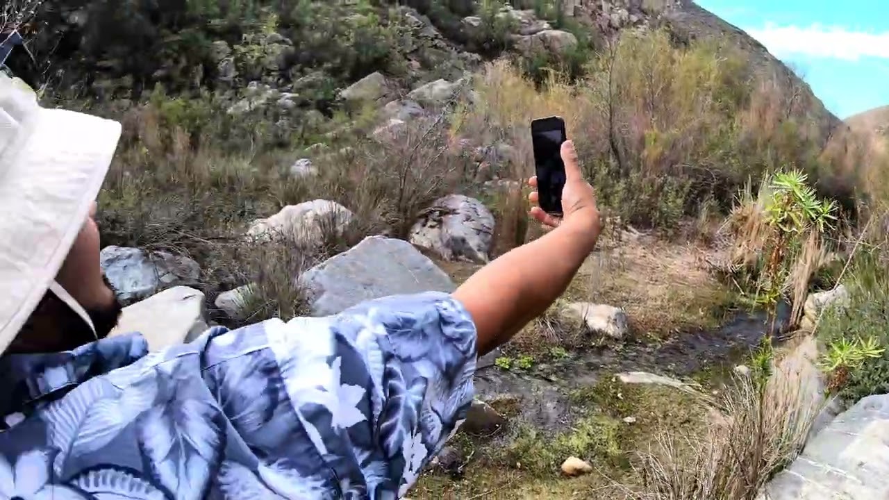 Hiking al sendero aguas termales Valle de Guadalupe 