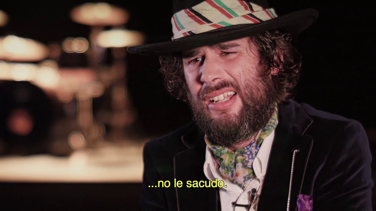 Chaqueta de Chándal - A moderno resabiado no le mires el dentado [videoclip oficial]