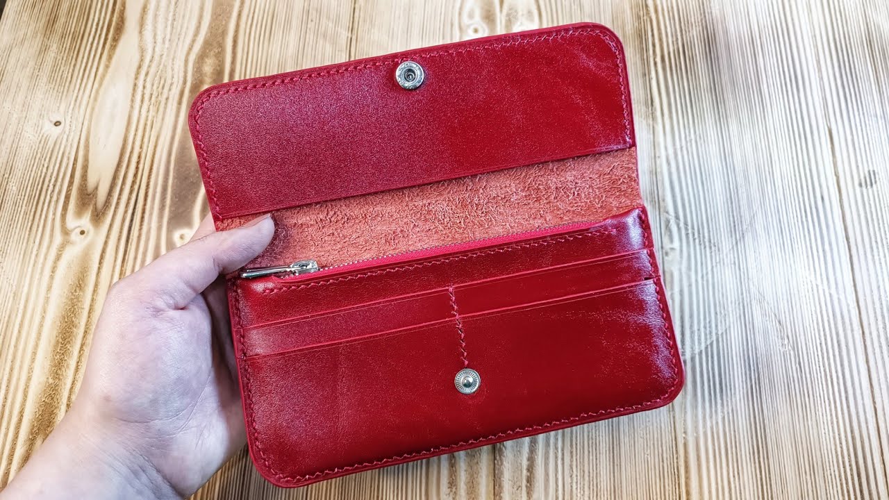 Make a woman's leather wallet/leather wallet for women