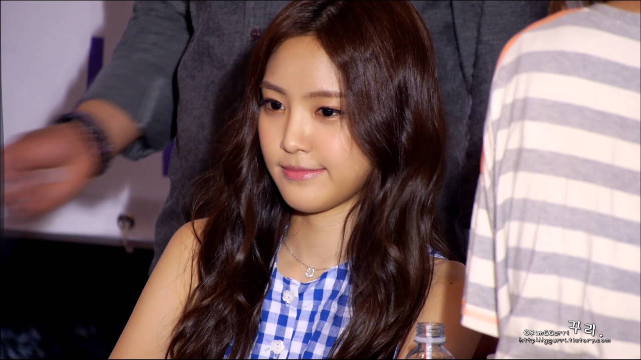 [fancam] 130712 여의도 팬 싸인회 A Pink 손나은 직캠 by. 꾸리.