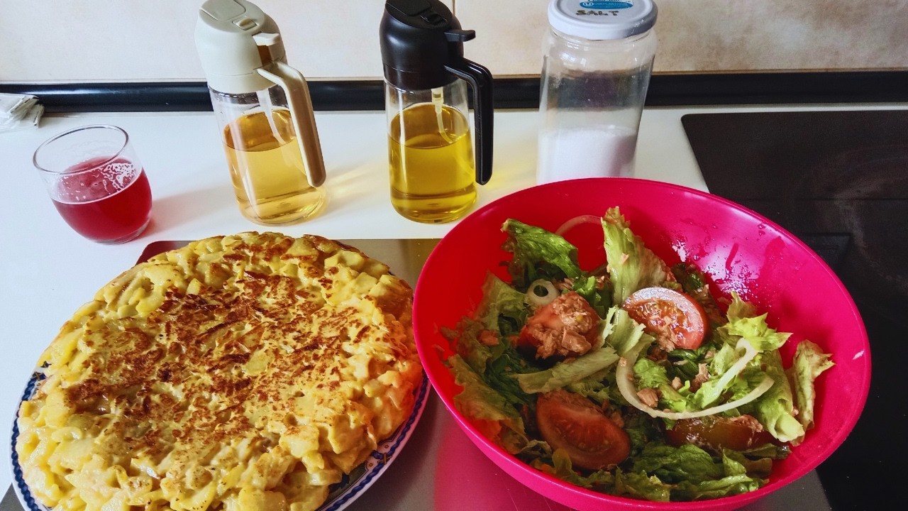 Simple To Make Tuna Salad