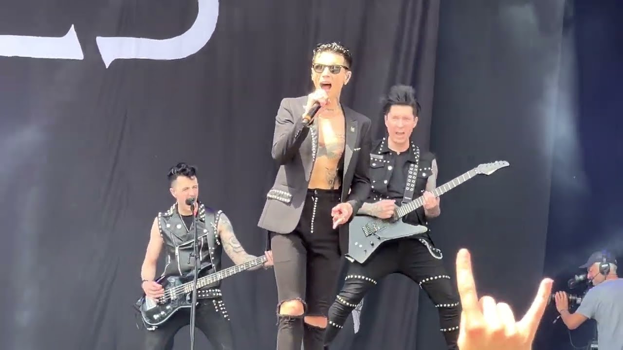 Black Veil Brides 