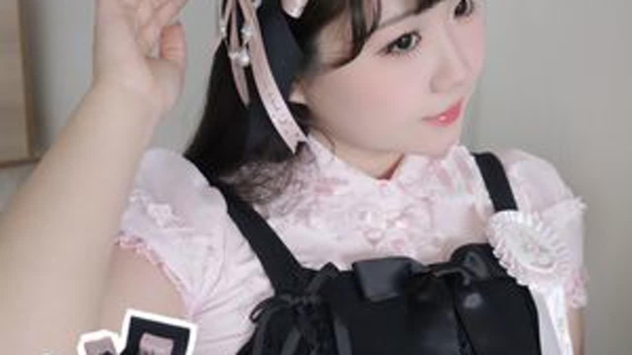 lolita手作|🦢超简单的优雅花丸制作分享 好久没做花丸啦！！怒出一期花丸手作教程！感觉虽然细节很多，但是黑黑的看不清😅#lolita #lolita手作 #lolita小物  #DI...