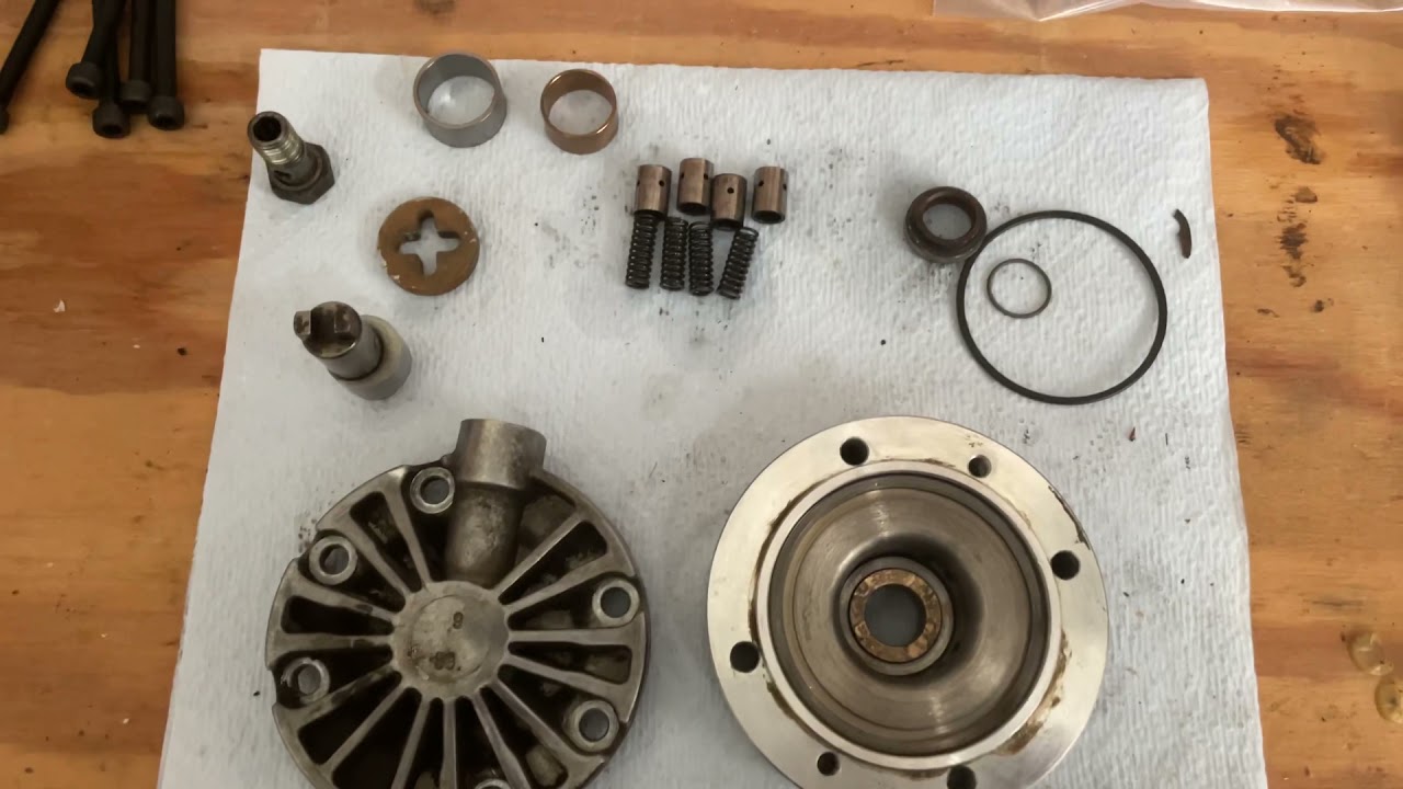 Mercedes Benz 560SEL MY 89 Hydraulic Suspension Pump overhaul Part 1