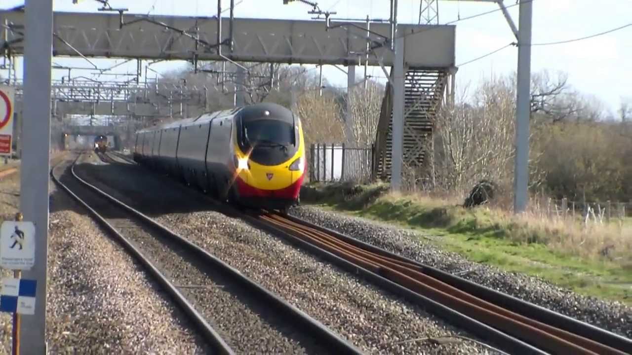 Trains at Acton Bridge (7th March 2014)