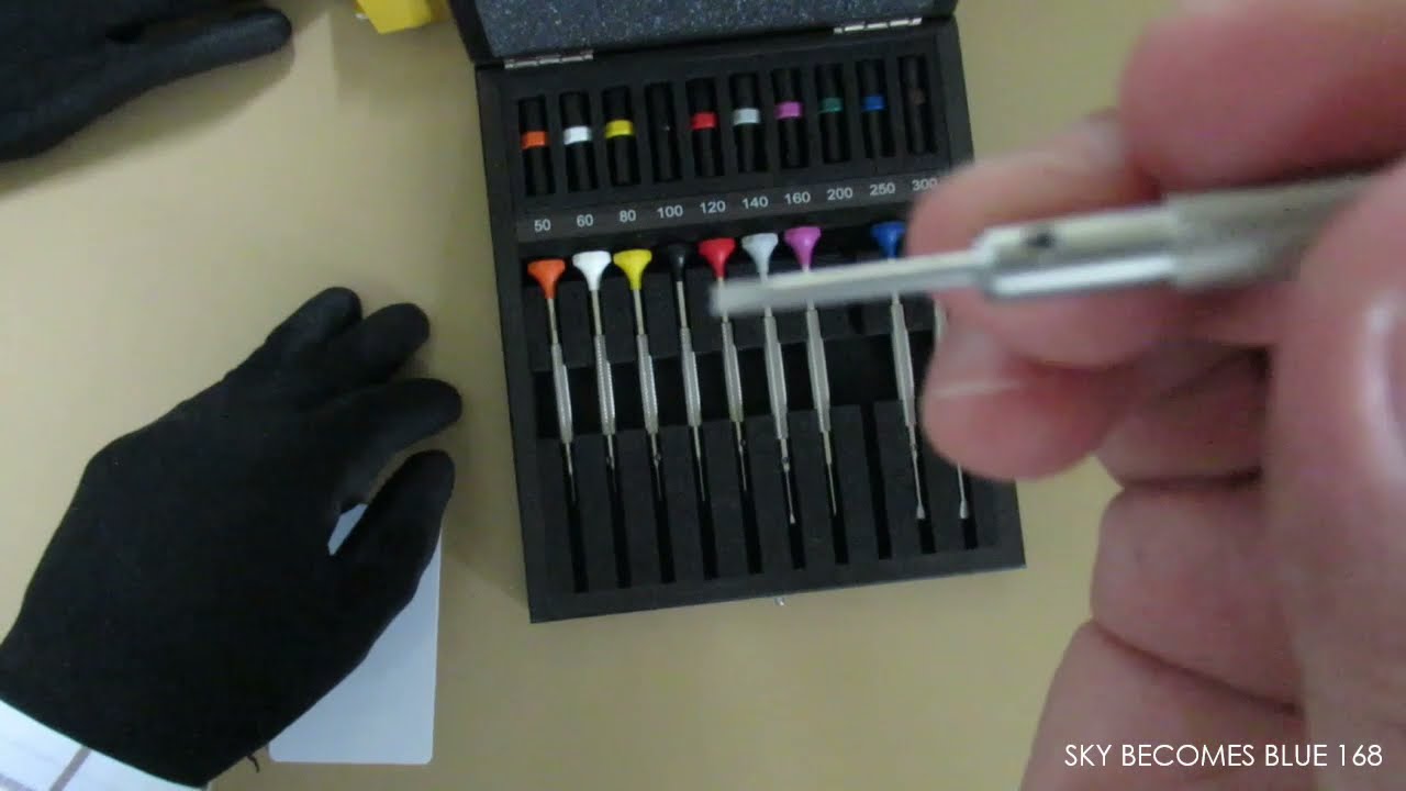 Review of Bergeon 30081-A10 - 10 High Quality Watchmakers Screwdrivers.