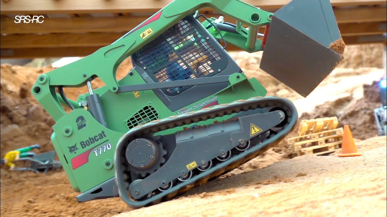 SPECIAL RC CONSTRUCTION SITE MOMENTS// RC TRAC LOADER BOBCAT// LIEBHERR 970// MB SPRINTER TIPPER