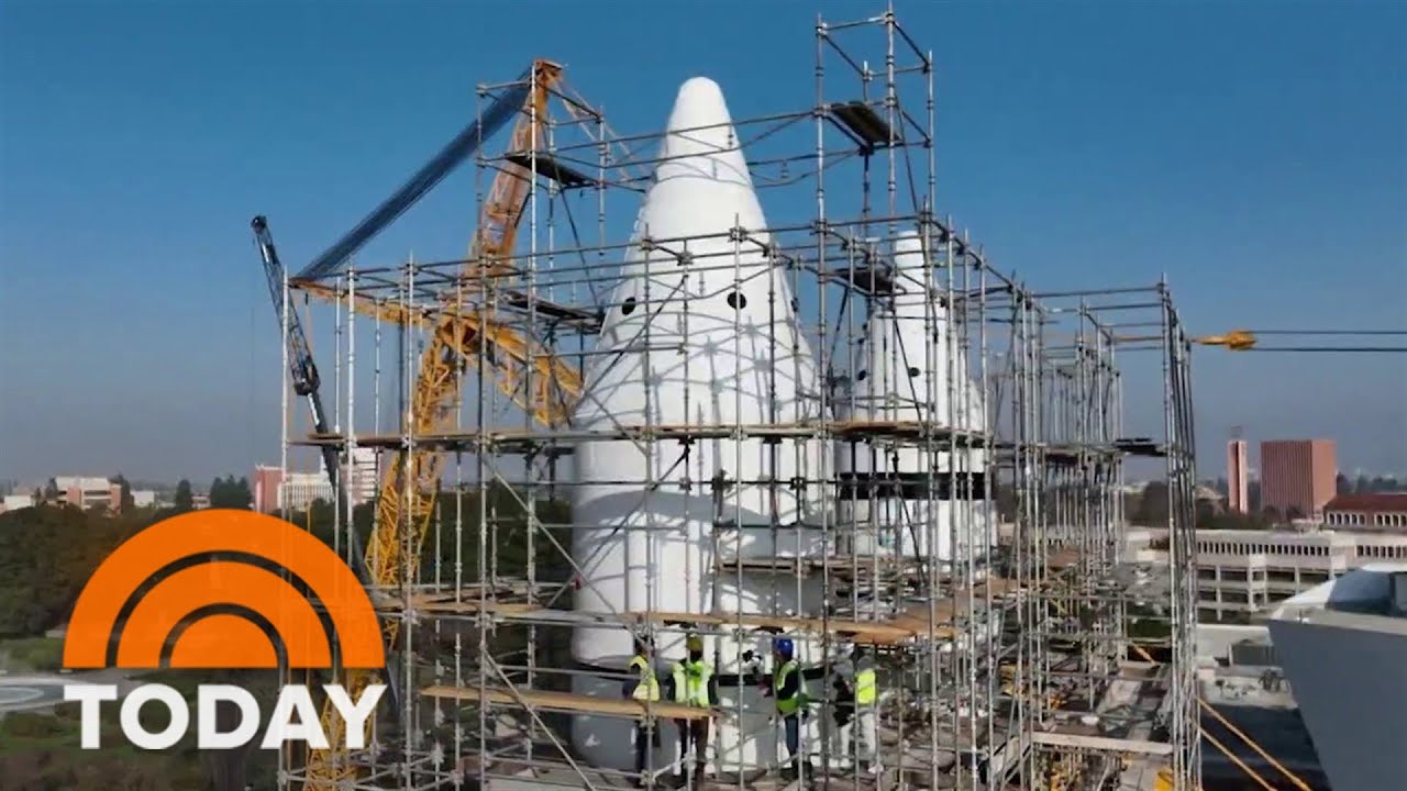 Space shuttle Endeavour gets new out-of-this-world display