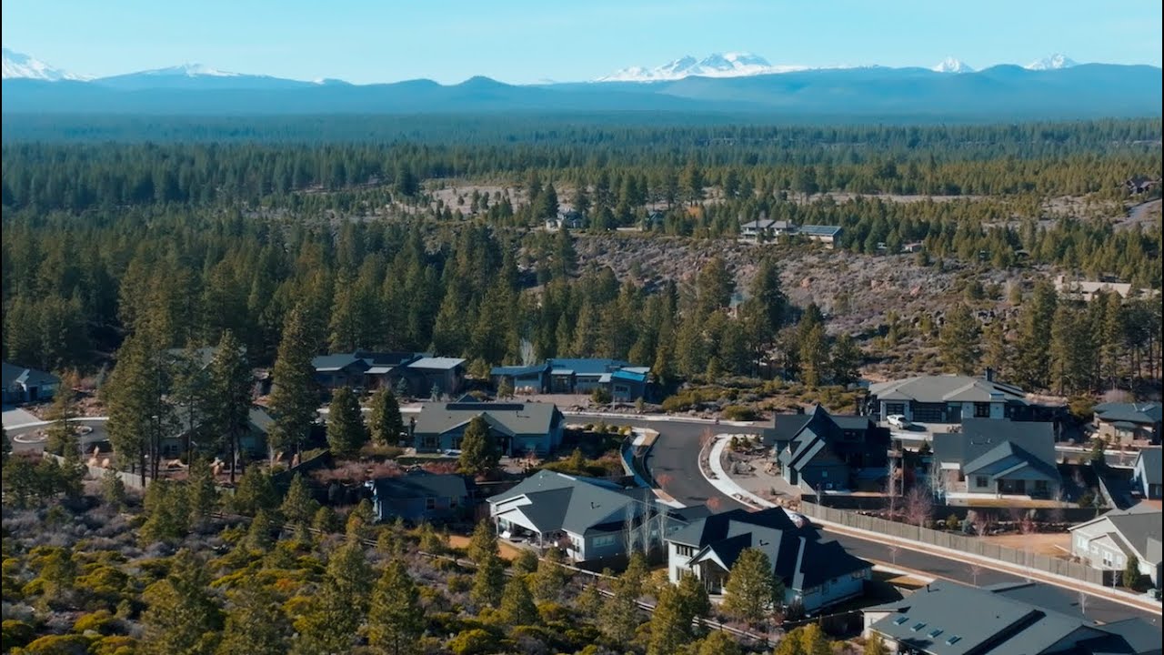 Living in River Vale: A Home for Sale in One of SW Bend’s Favorite Communities