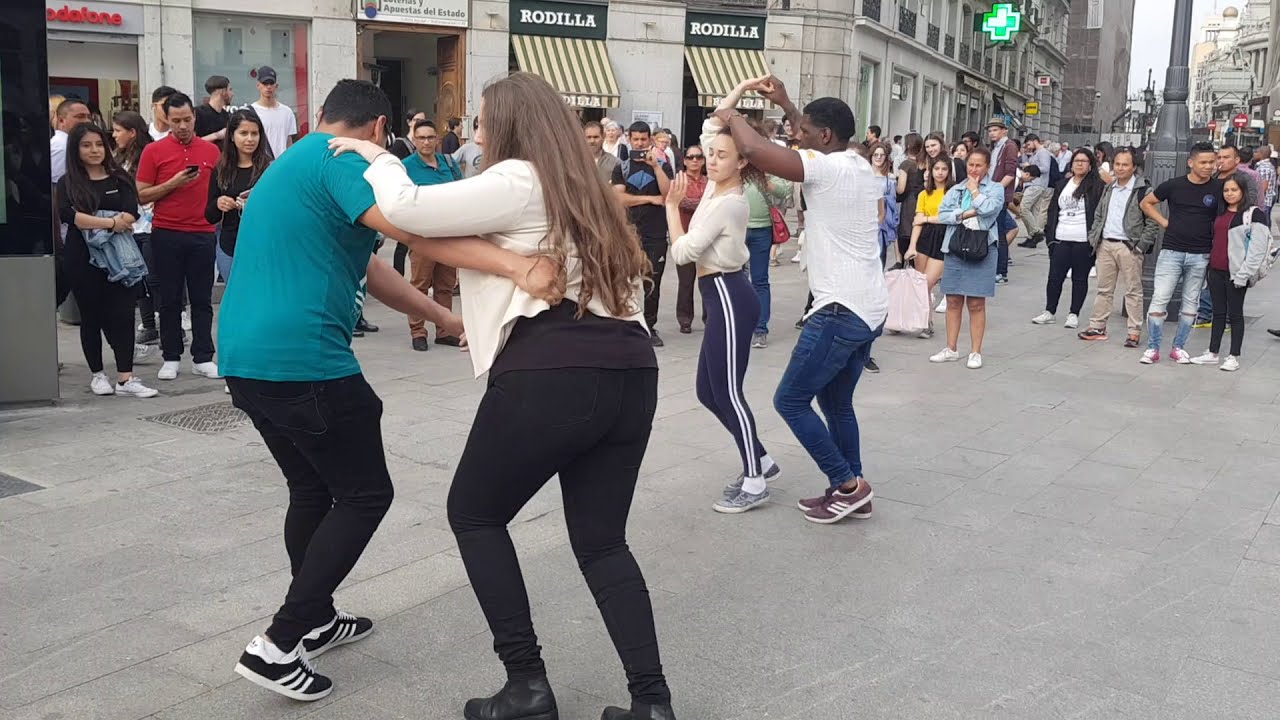 &rdquo;&iexcl;Imposible  No Mirar! el arte de bailar de esta Americana 🇺🇸 