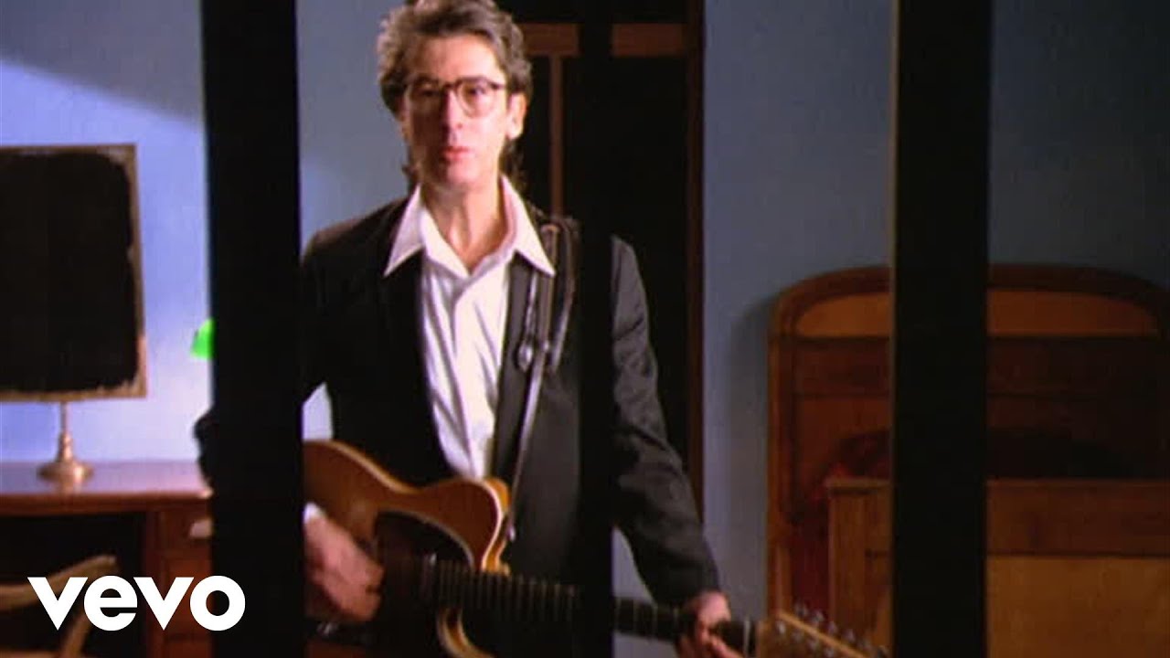 Alain Bashung - J'Passe Pour Une Caravane