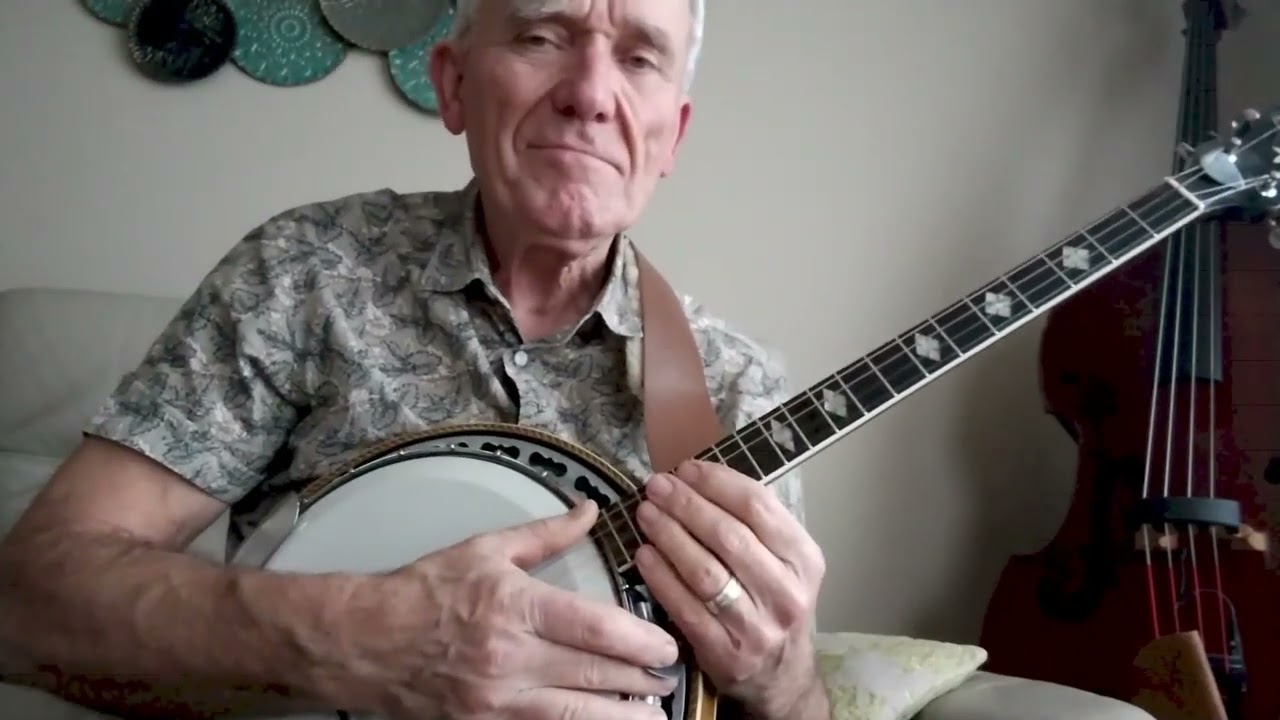 My Buddy  (F), chord melody solo on tenor banjo (CGda) + free tutorial