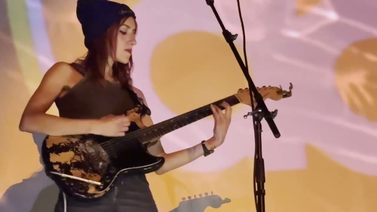 Mo Dotti - 2025-09-22 - 4-Star Theater SF [multicam]