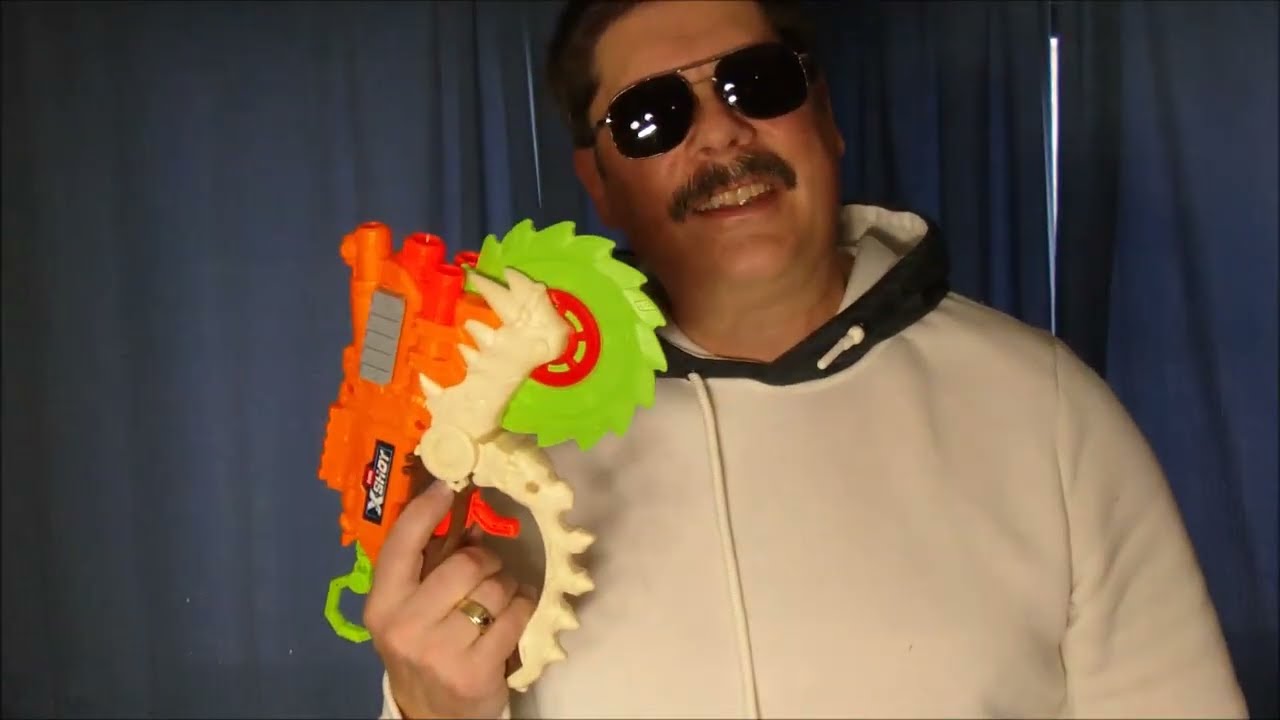 NERF GUN ZURU X SHOT INSANITY HORRORFIRE REAPER FOIL TARGET TEST OUT OF BULLETS USE THE SAW CRAZY .