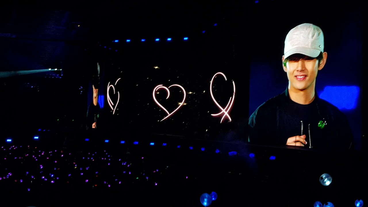 BTS ARE SURPRISE BY ARMY AND SPEAK FRENCH IN PARIS [Speak Yourself World Tour 070619]
