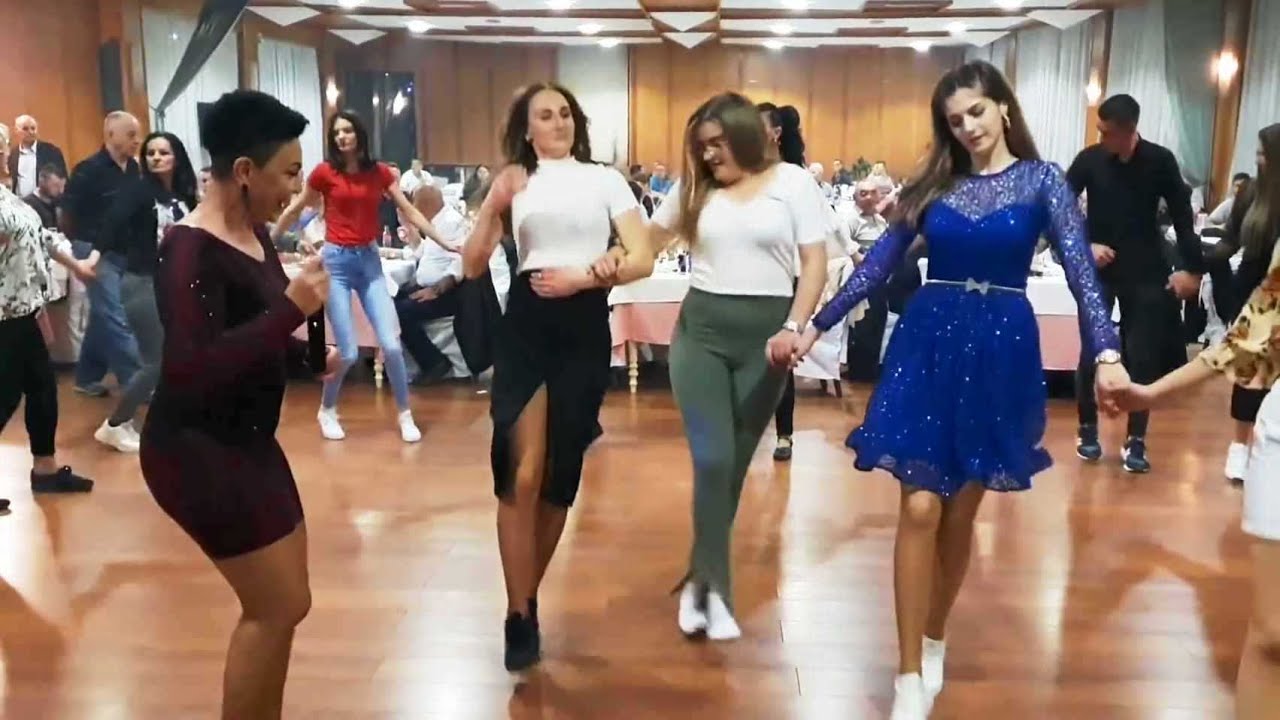 🔴 Mama i ćerka kolo vode - Hotel Heco Plus Sarajevo - Bosanski teferič
