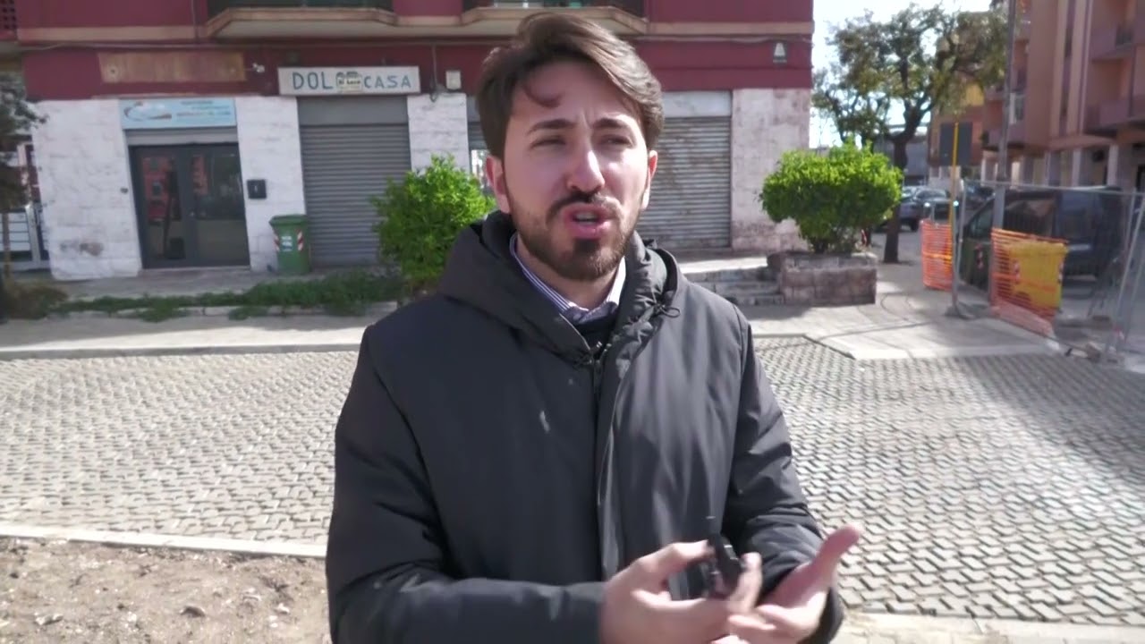 Taranto, sopralluogo dell'assessore Giorno a cantieri del rione Tamburi: “Vera rigenerazione urbana”