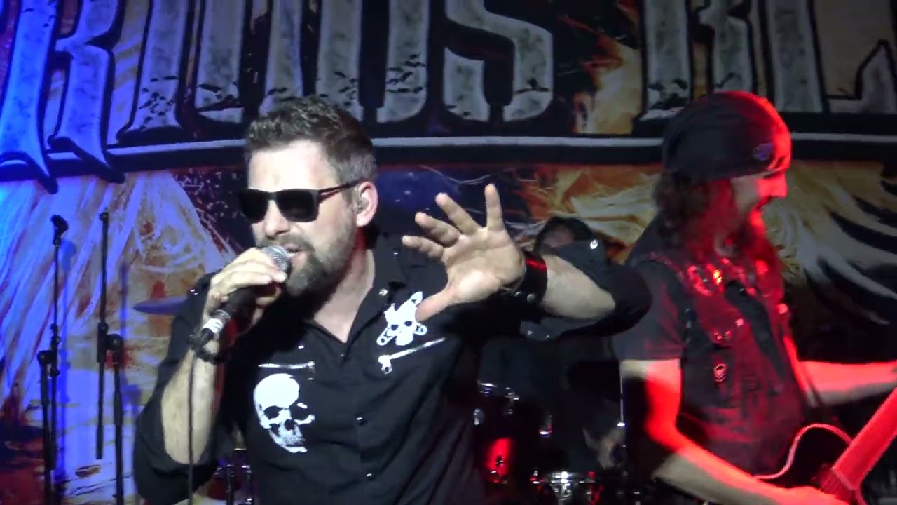 Serious Black  - Mr  Nightmist Live in madrid 2022