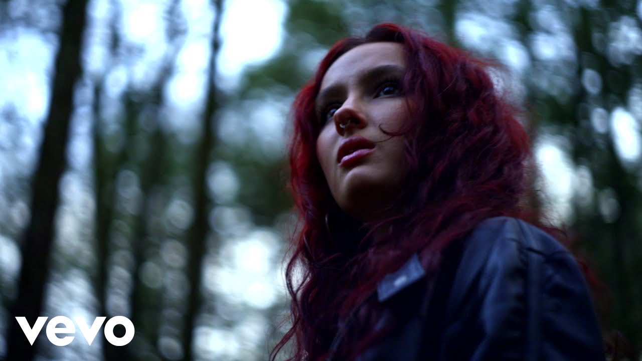 Valencia Grace - Opera (Official Video)