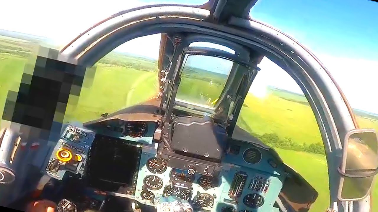 Wylot Su-25 na Ukrainie, widok z kokpitu